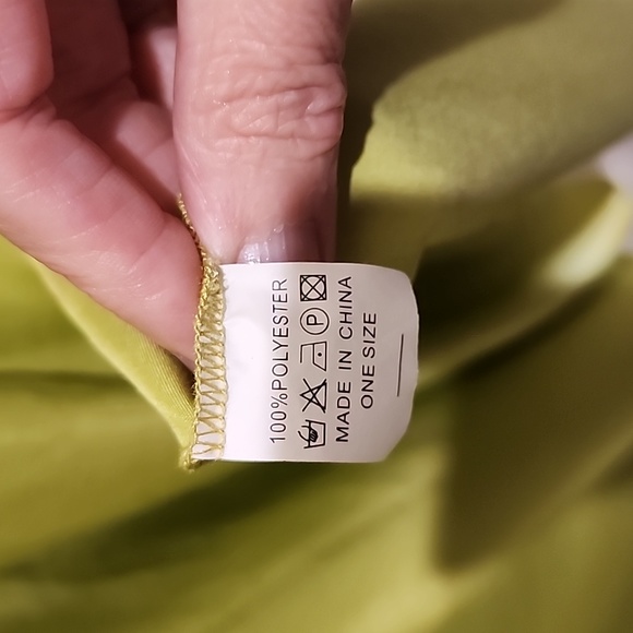 NEW silky green kaftan - Picture 3 of 5